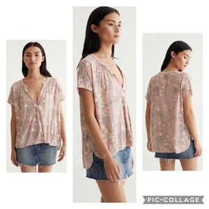 🍀LUCKY BRAND Women’s Pink Jersey Floral Slit Front SANDWASH Printed Top Size M